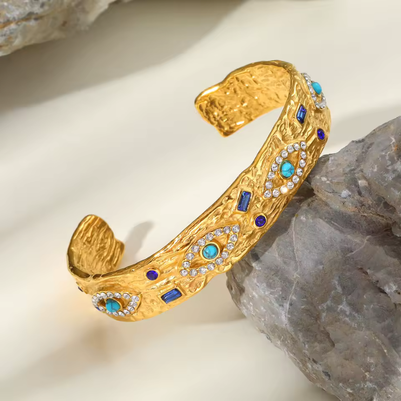 Iris bangle