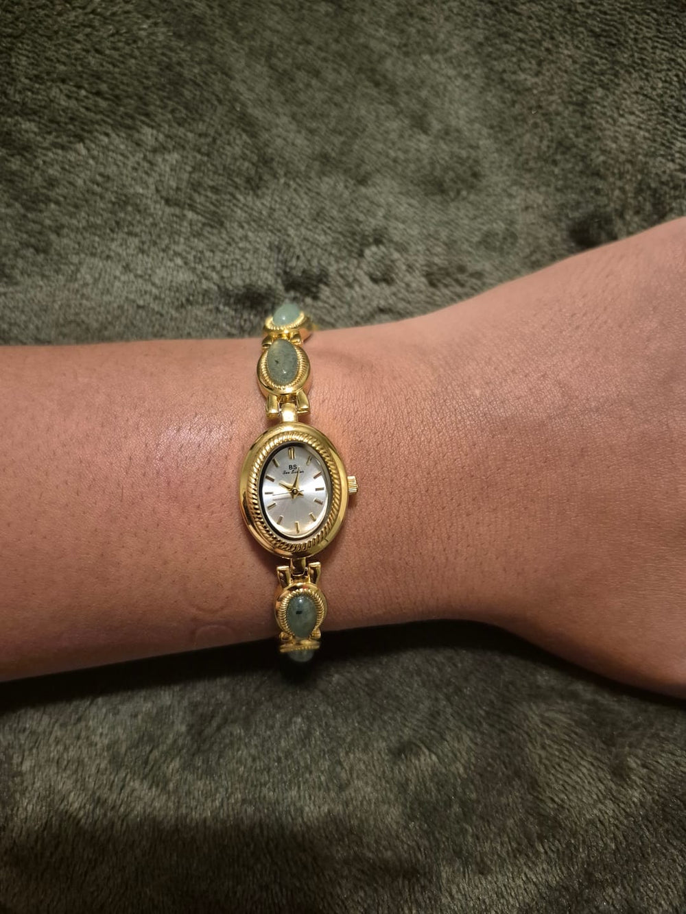 <h4><strong>20,000+ girls love Nurielle statement pieces</strong></h4>