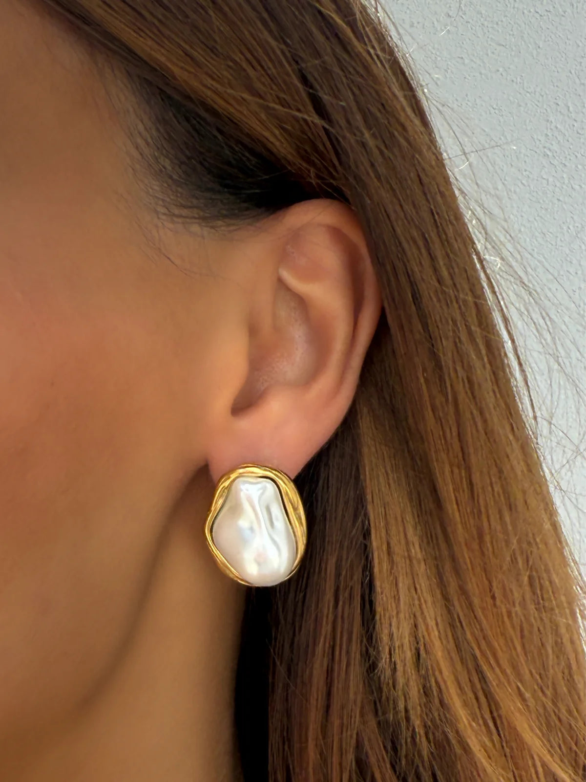 Vintage Pearl Earring