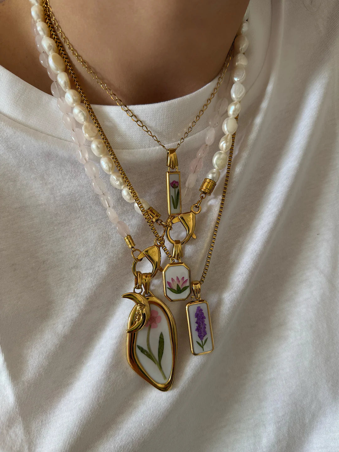 Bundle Collier Harmony in Chaos Pearls + Flower Amulet